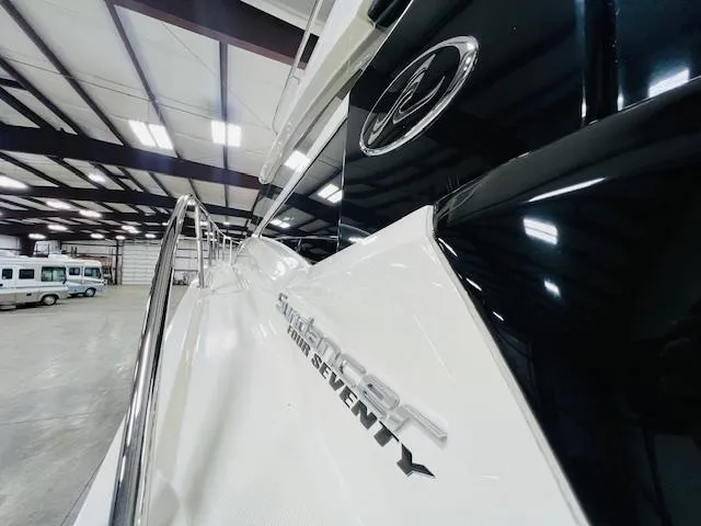 Slide: The Image of Sea Ray 470 Sundancer 2016 - 9