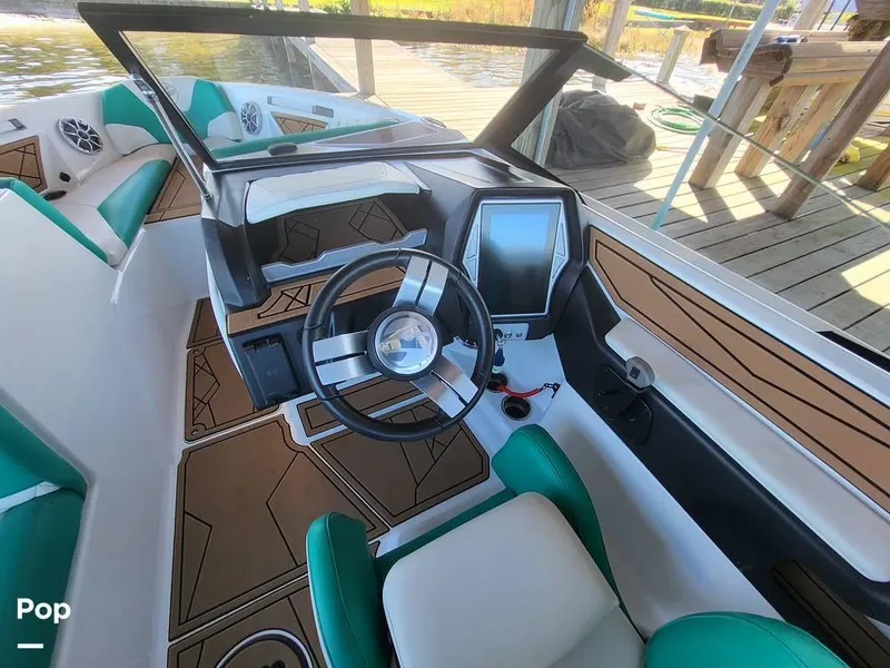 Slide: The Image of 2022 Tige Z3 for sale in Fern Park, FL - 20