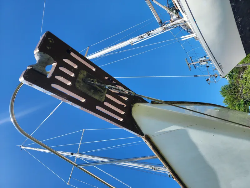 Slide: The Image of Cape Dory 30 1980 - 58