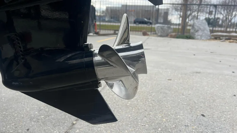 Slide: The Image of Close-up of 2018 Mako Pro Skiff 17 CC boat propeller. - 10