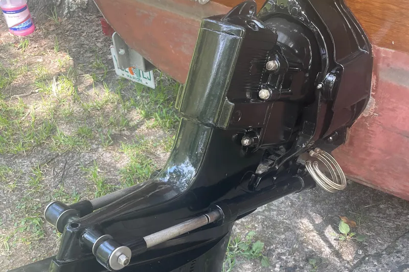 Slide: The Image of 1979 Skiff Craft Hard Top Cruiser outboard motor close-up. - 27