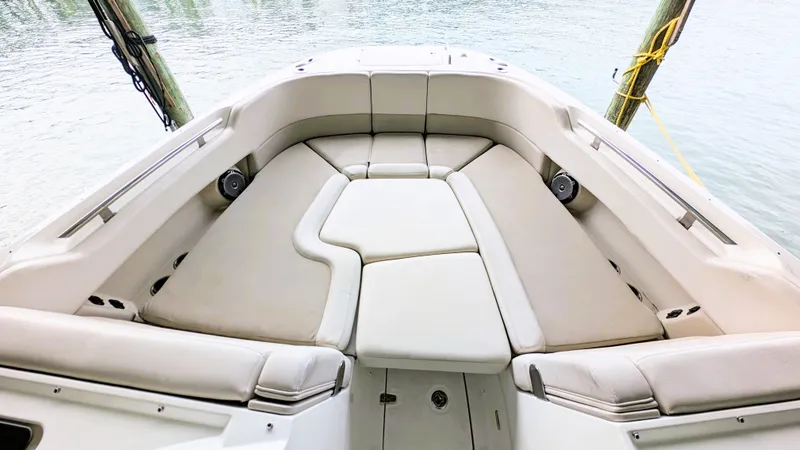 Slide: The Image of Boston Whaler 320 Vantage 2017 - 74