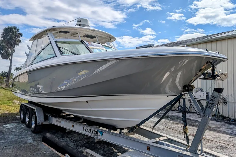 Slide: The Image of 2017 BW Stbd Side on Trailer.jpg - 83