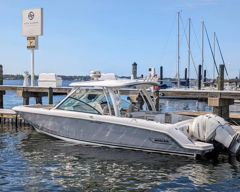 Slide: The Image of 2017 Boston Whaler 320 Vantage Twin 350 Verado Joystick Control (2).jpg - 9