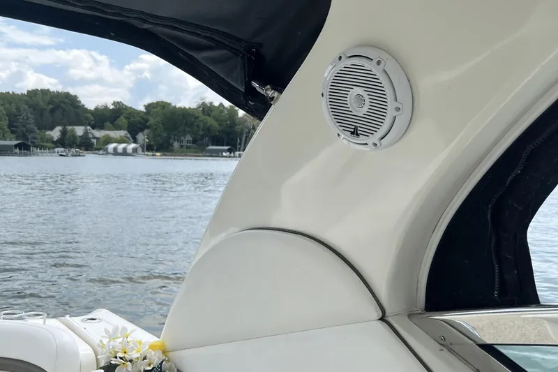Slide: The Image of Sea Ray 38 Sundancer 2007 - 16