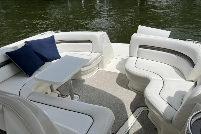 Slide: The Image of Sea Ray 38 Sundancer 2007 - 25