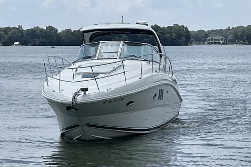 Slide: The Image of Sea Ray 38 Sundancer 2007 - 3