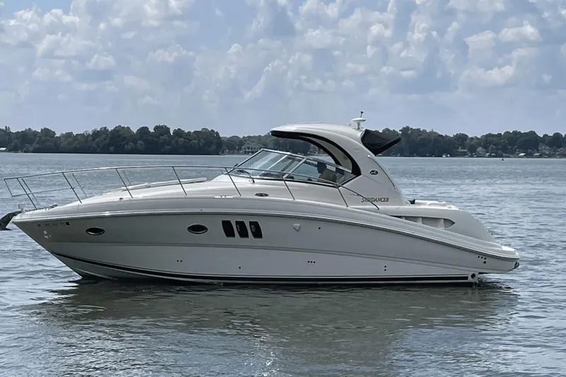 Slide: The Image of Sea Ray 38 Sundancer 2007 - 7