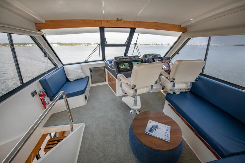 Slide: The Image of Maritimo Enclosed Fly Bridge 2007 - 61