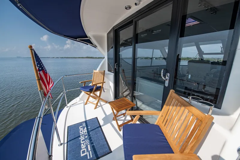 Slide: The Image of Maritimo Enclosed Fly Bridge 2007 - 69