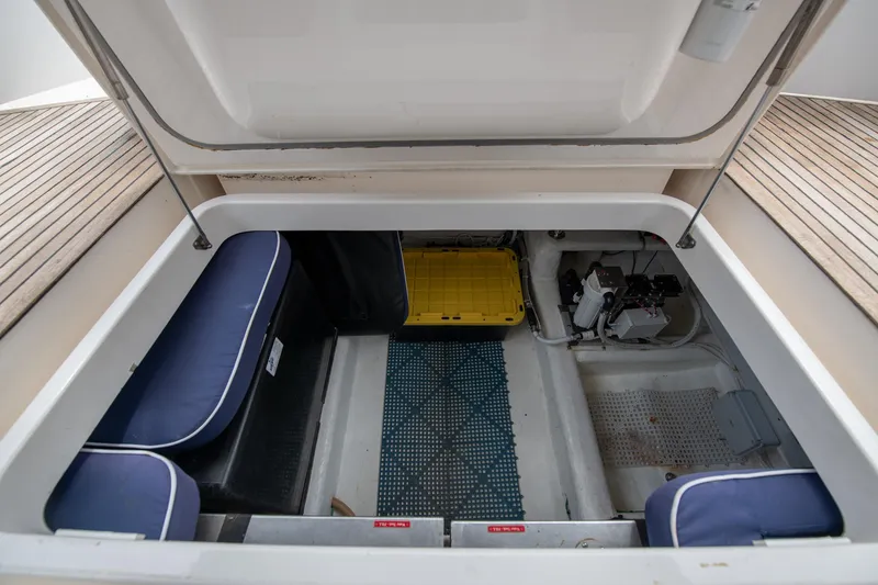 Slide: The Image of Maritimo Enclosed Fly Bridge 2007 - 71