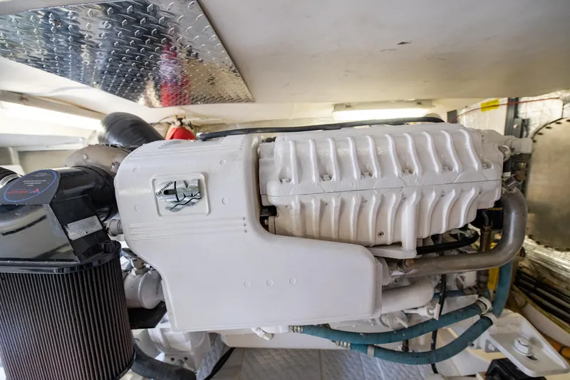 Slide: The Image of Maritimo Enclosed Fly Bridge 2007 - 80