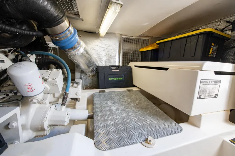 Slide: The Image of Maritimo Enclosed Fly Bridge 2007 - 88