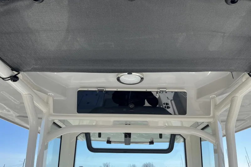 Slide: The Image of Boston Whaler 280 Dauntless 2024 - 14