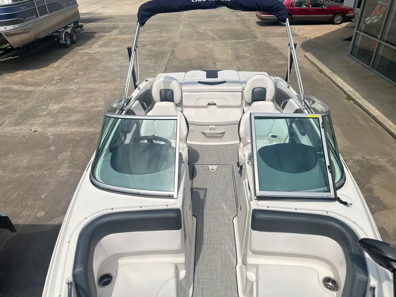 Slide: The Image of Chaparral 21 SSI SF 2021 - 7