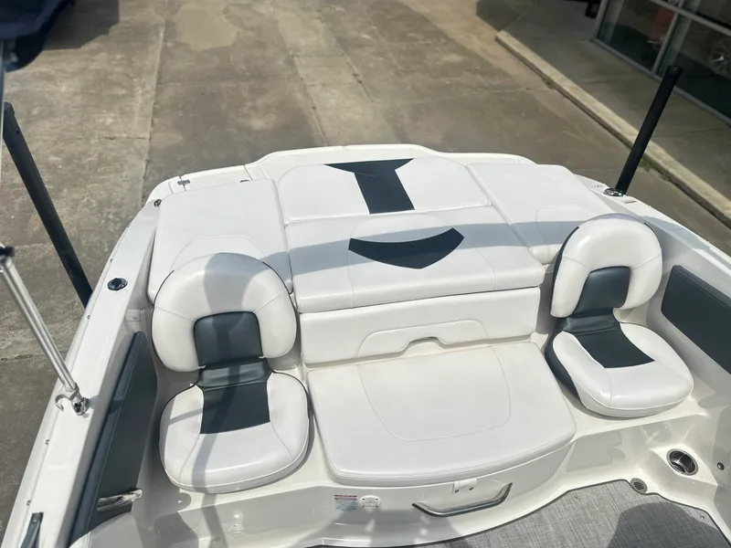 Slide: The Image of Chaparral 21 SSI SF 2021 - 8