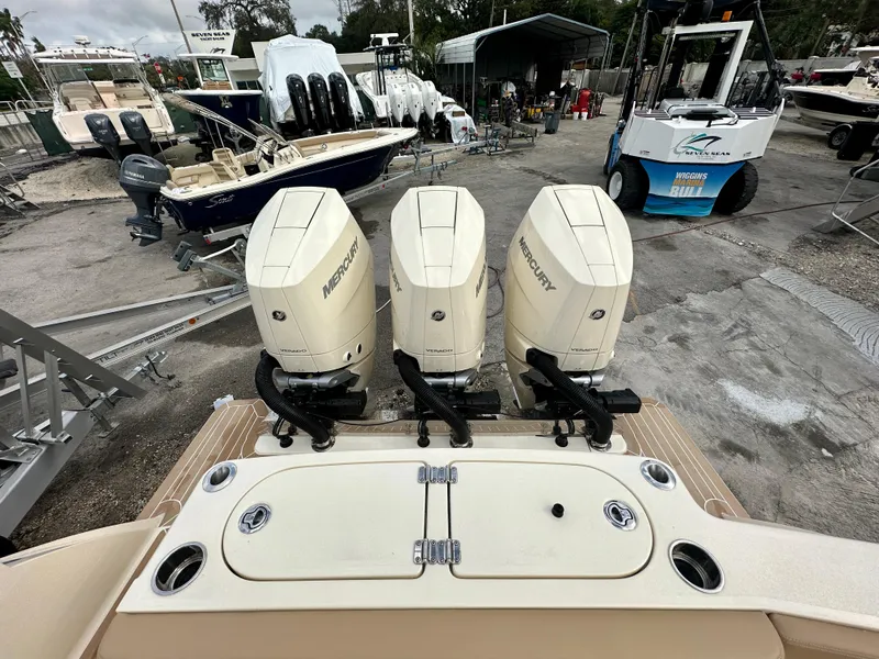 Slide: The Image of Scout 357 LXF 2024 - 10