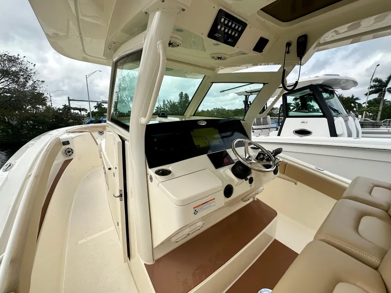 Slide: The Image of Scout 357 LXF 2024 - 3