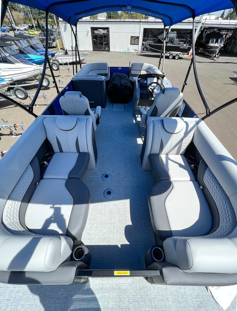 Slide: The Image of Godfrey MC235 SB 2023 - 17