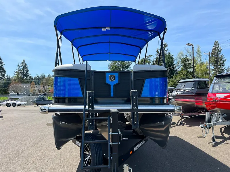 Slide: The Image of Godfrey MC235 SB 2023 - 6