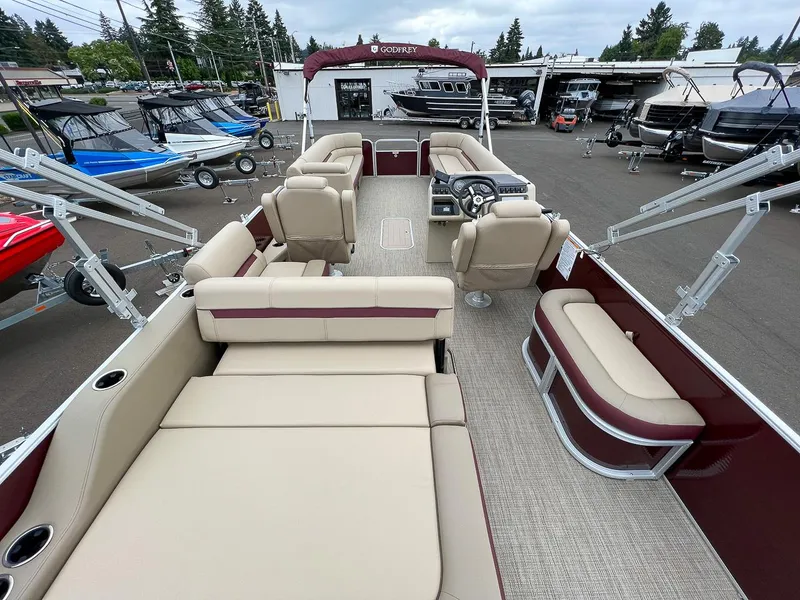 Slide: The Image of Godfrey SW2486 SFL 2023 - 13