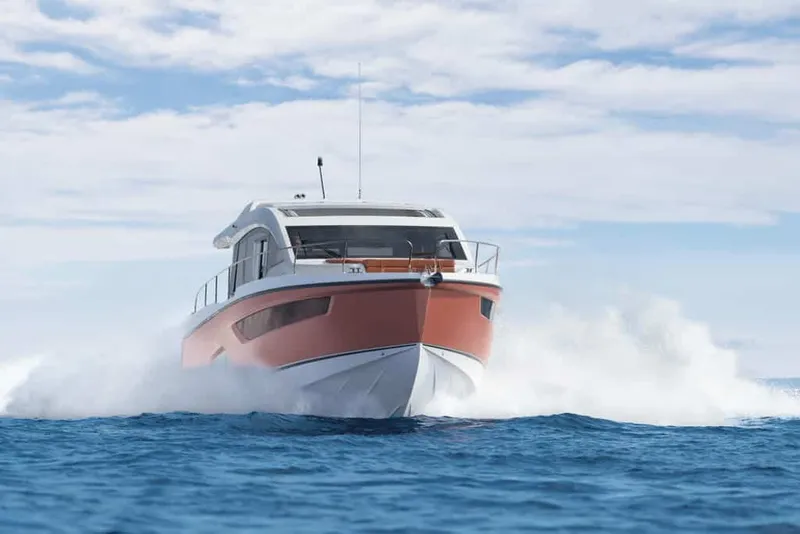 Slide: The Image of Sealine C430 2026 - 2