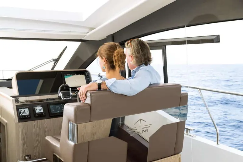 Slide: The Image of Sealine C430 2026 - 17