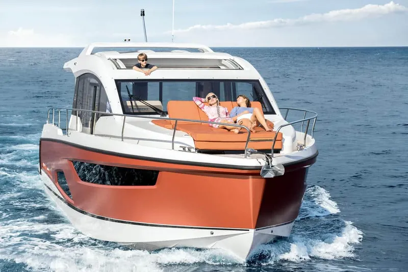 Slide: The Image of Sealine C430 2026 - 5