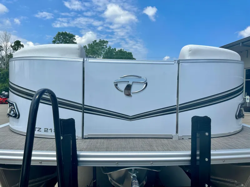 Slide: The Image of 2023 Tahoe Pontoon LTZ Rear Fish boat, rear view, outdoors. - 5