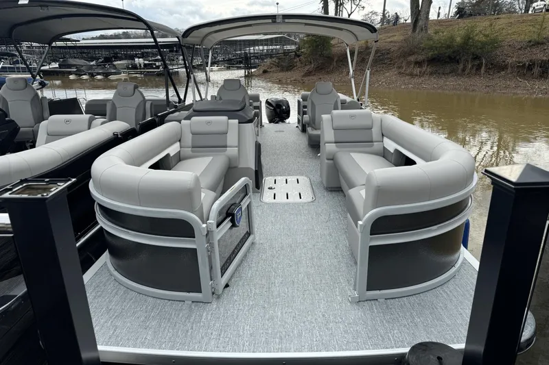 Slide: The Image of Premier 250 Sunsation 2024 - 5