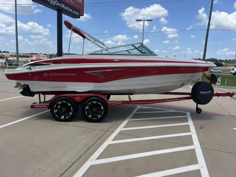 Slide: The Image of Crownline Boats 220 SS 2024 - 6