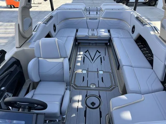 Slide: The Image of Supra SE 550 2024 - 10