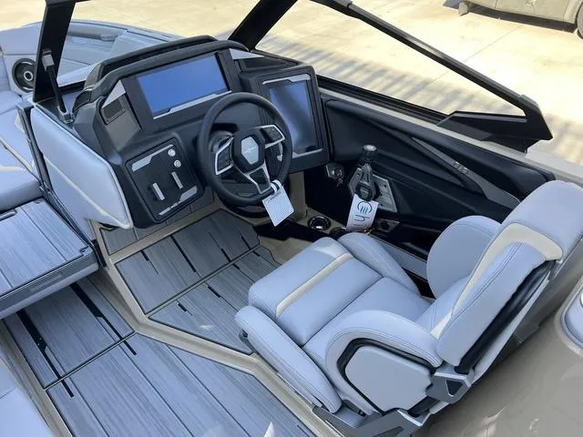 Slide: The Image of Supra SE 550 2024 - 15