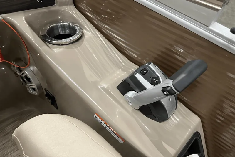 Slide: The Image of Bennington 23RSBDN2019 boat throttle control and cup holder, 2019 model. - 14