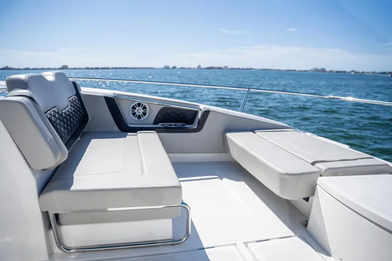 Slide: The Image of Aquila 36 2022 - 19