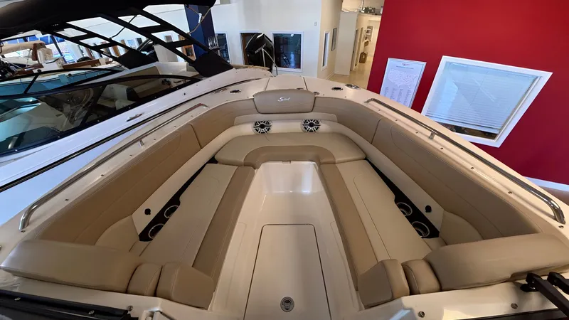 Slide: The Image of Scout 277 Dorado 2024 - 33