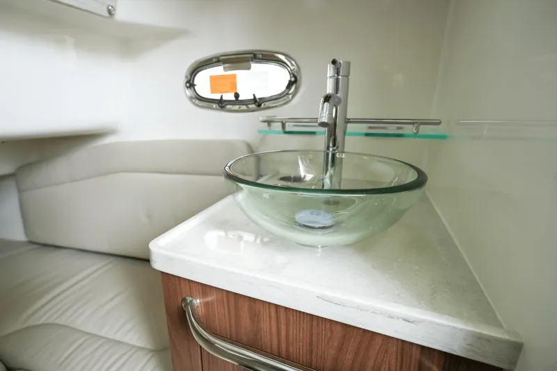 Slide: The Image of Boston Whaler 380 Outrage 2024 - 21