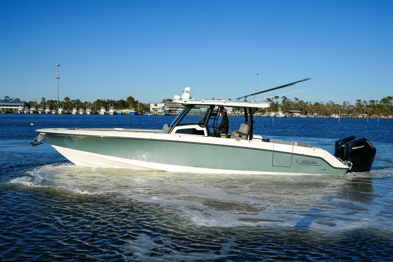 Slide: The Image of Boston Whaler 380 Outrage 2024 - 4