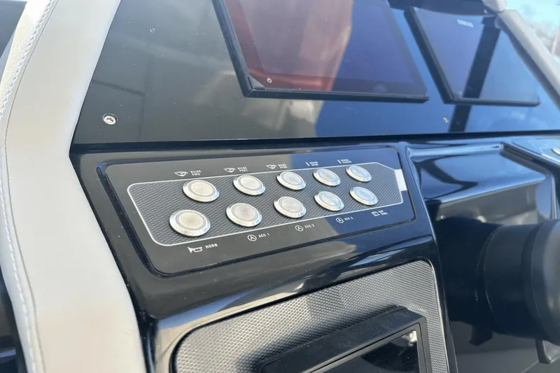 Slide: The Image of Cruisers Yachts 34 GLS Outboard 2024 - 24