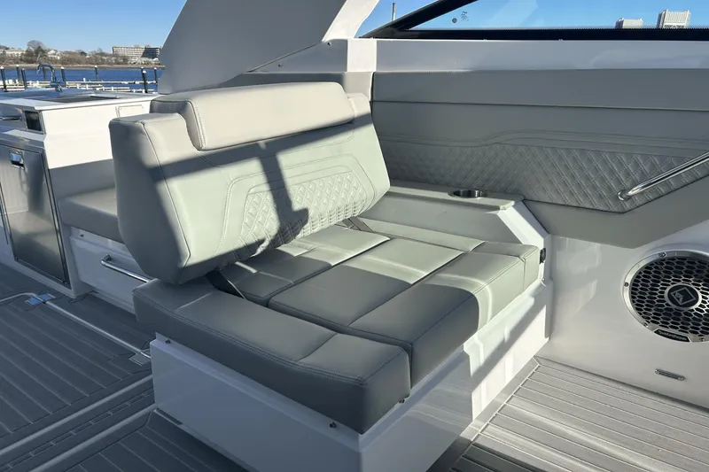 Slide: The Image of Cruisers Yachts 34 GLS Outboard 2024 - 27