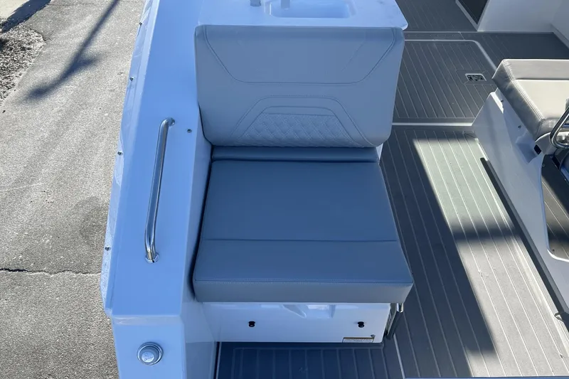 Slide: The Image of Cruisers Yachts 34 GLS Outboard 2024 - 6