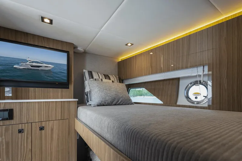 Slide: The Image of Cruisers 50 Cantius 2024 - 22