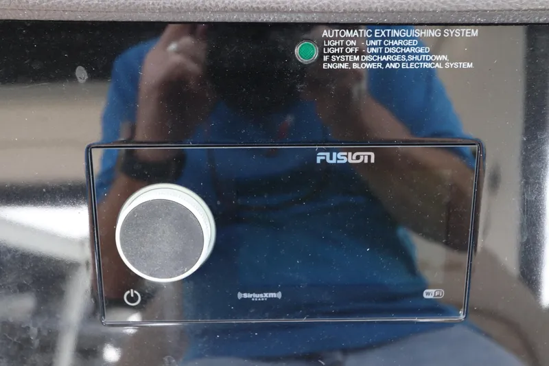 Slide: The Image of Control panel of a 2019 Sea Ray Sundancer 320 with automatic extinguishing system. - 21