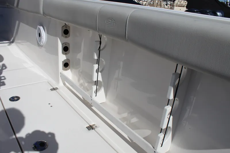 Slide: The Image of Sea Fox 288 Commander 2021 - 35