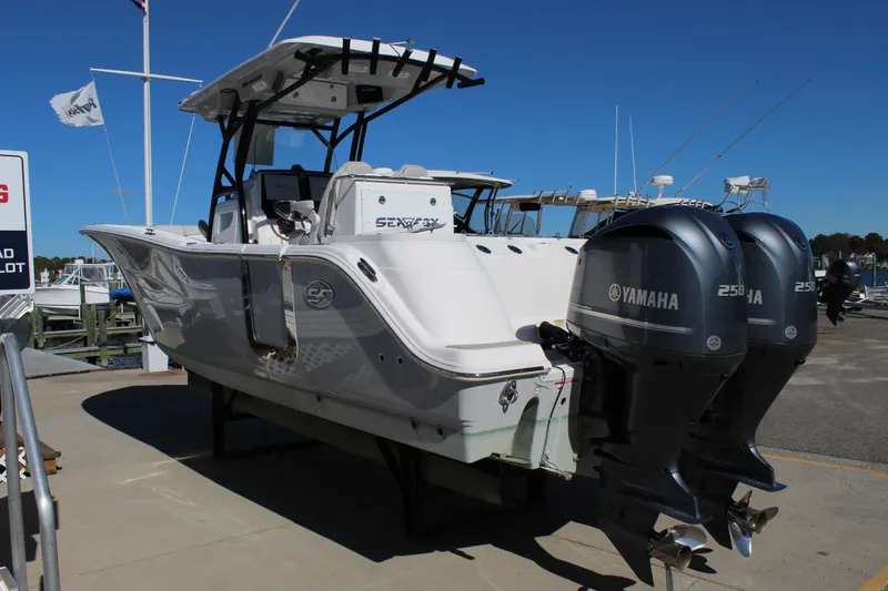 Slide: The Image of Sea Fox 288 Commander 2021 - 8