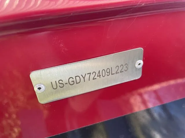 Slide: The Image of Hurricane SunDeck Sport 185 OB 2023 - 52