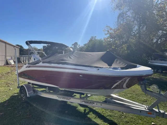 Slide: The Image of Hurricane SunDeck Sport 185 OB 2023 - 55