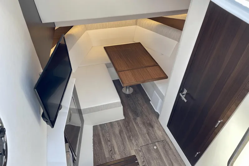 Slide: The Image of Cruisers Yachts 38 GLS South Beach Outboard 2024 - 24