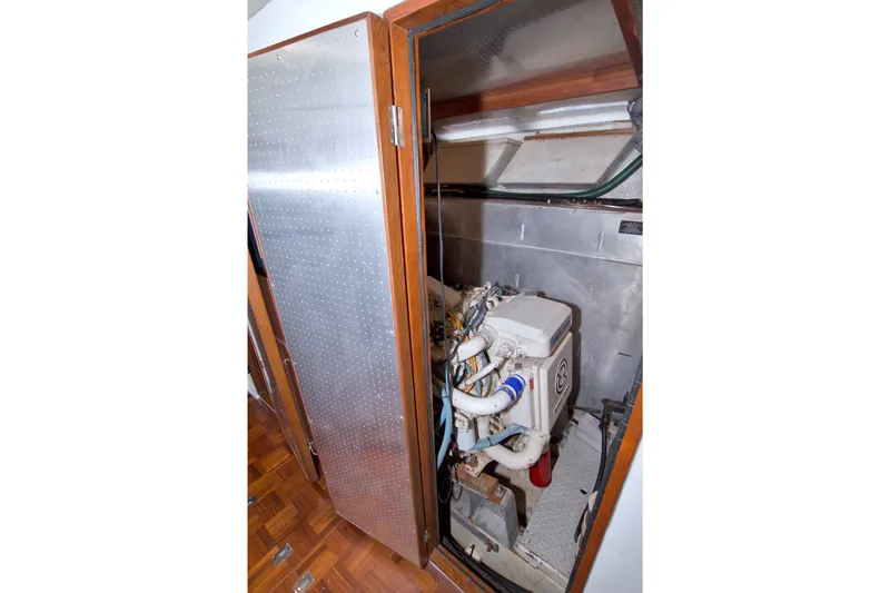 Slide: The Image of Engine room of 1994 Jefferson Marquessa 56 Extended Deckhouse yacht. - 103