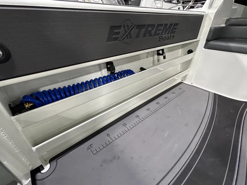 Slide: The Image of Aquatraction with an Extreme Boats logo  - 19